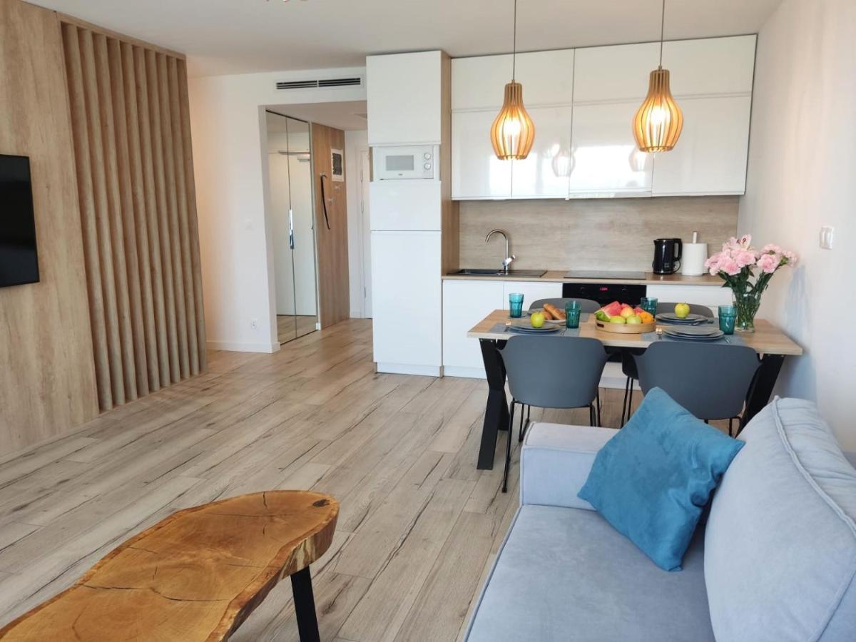 Apartamenty Rodzinne Deluxe, Suite W Budynku Baltin Sarbinowo Extérieur photo
